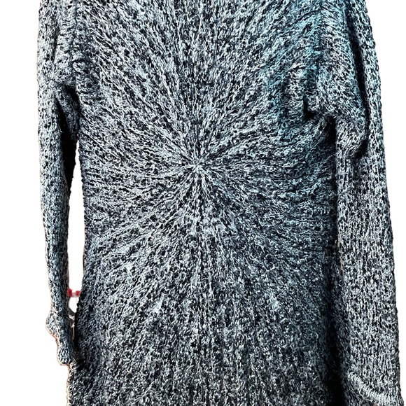 Yaira Womens Open Front High Lo Grey Sweater Cardigan with Back Design Size M - Picture 6 of 8